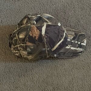 CAMOUFLAGE CAP